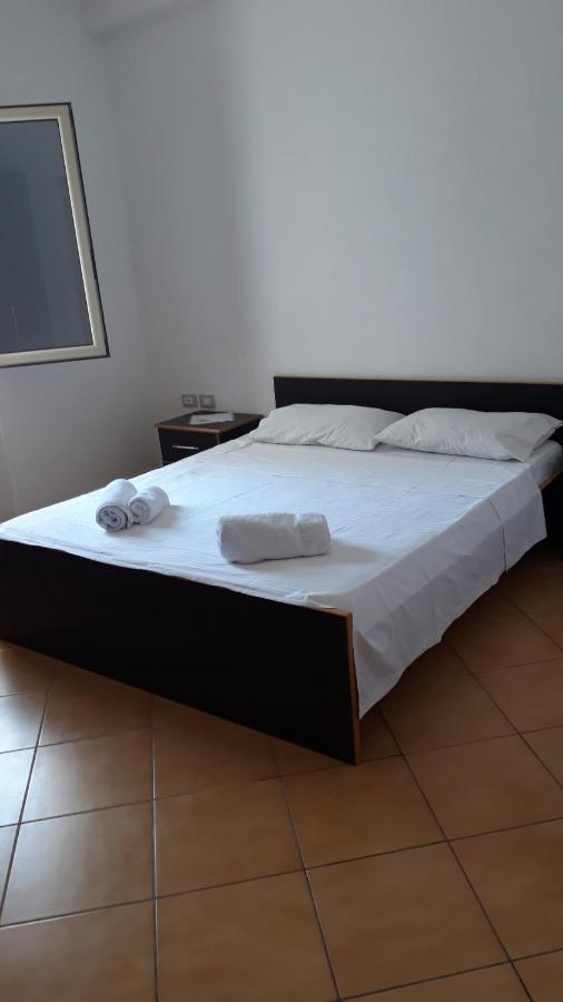 Apartament Gloria&Mitati Орикум Екстериор снимка