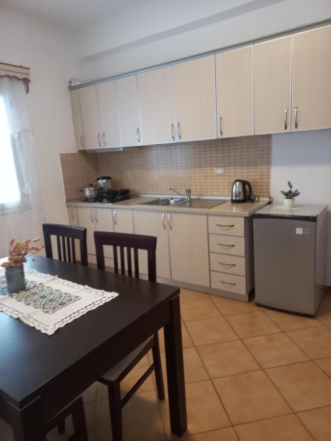 Apartament Gloria&Mitati Орикум Екстериор снимка