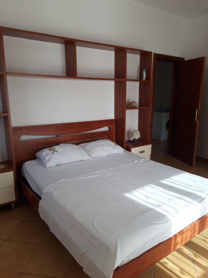Apartament Gloria&Mitati Орикум Екстериор снимка